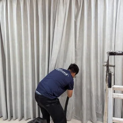 Hình ảnh giặt rèm cửa thực tế của Sofa Sạch 3